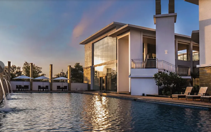 Prestige White Meadows