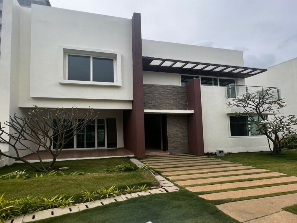 Gran Carmen Address