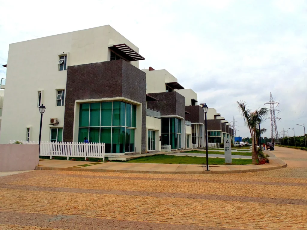 Gran Carmen Address