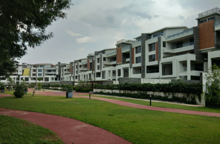 Embassy Grove — photo 1
