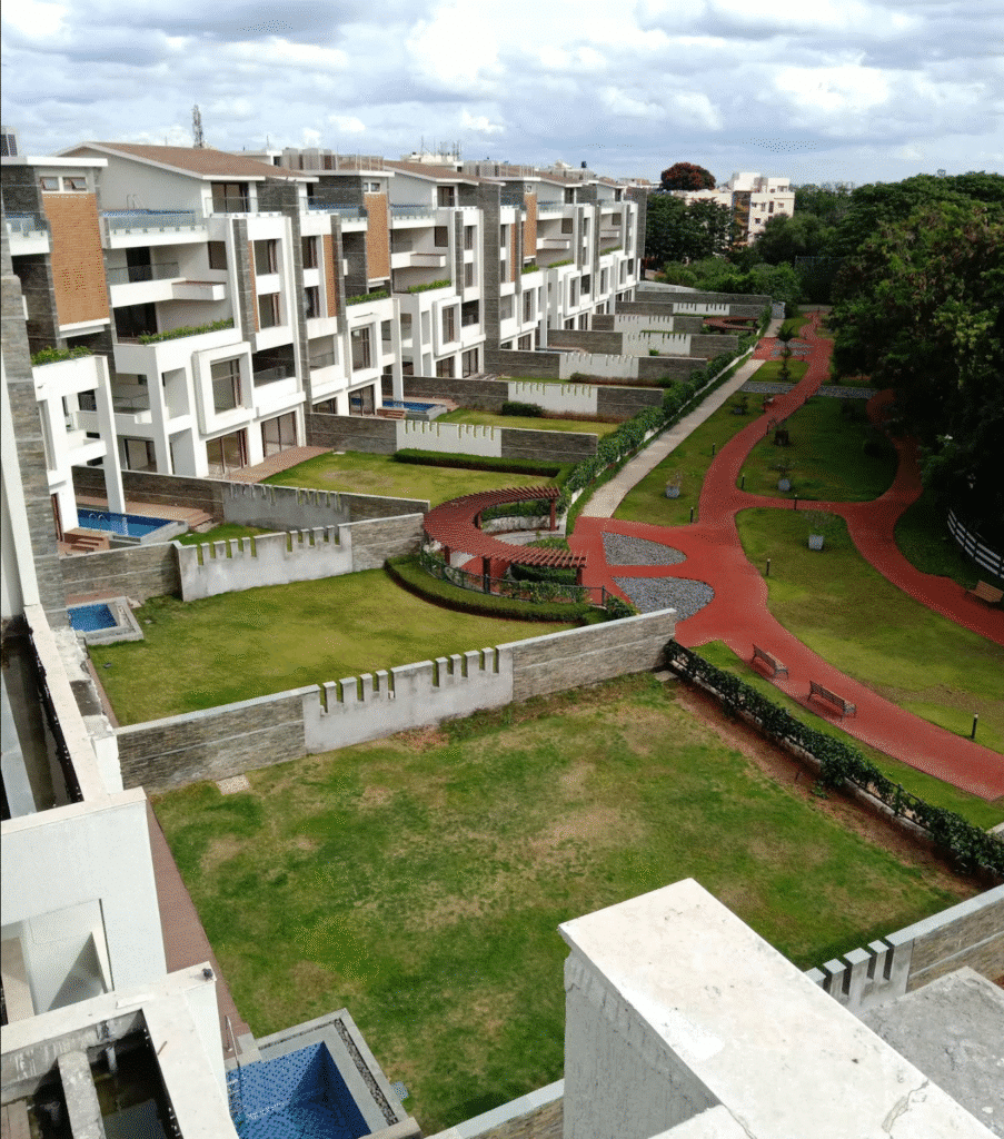 Embassy Grove — photo 9