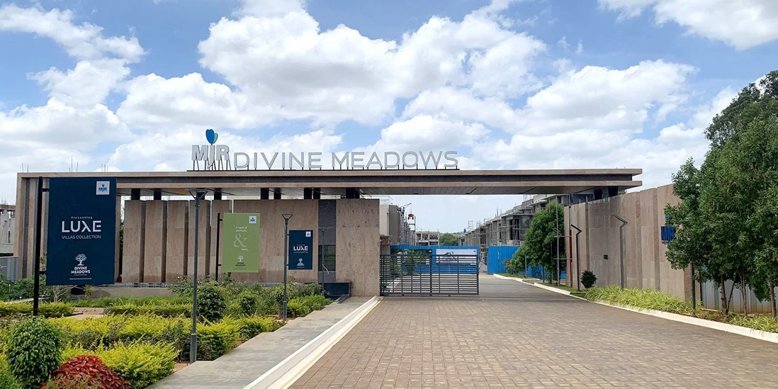 MJR Divine Meadows Villas 