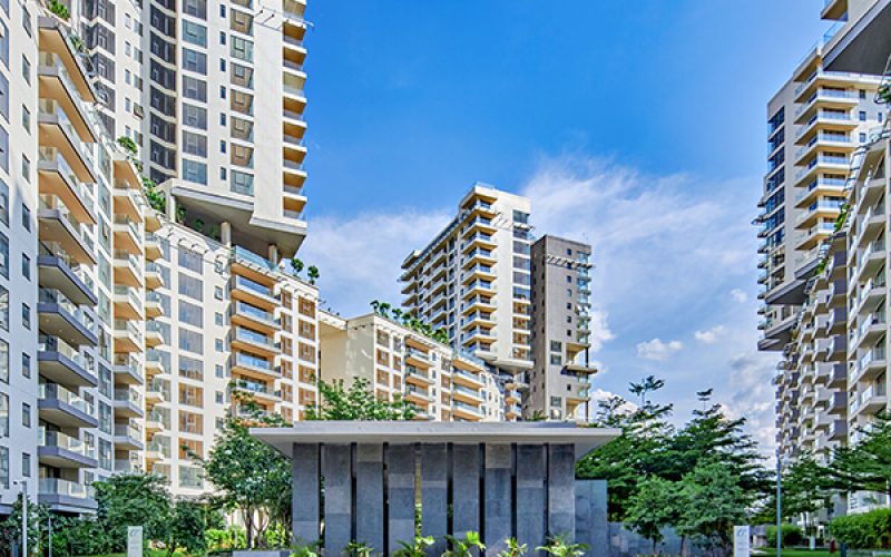 Embassy Lake Terraces