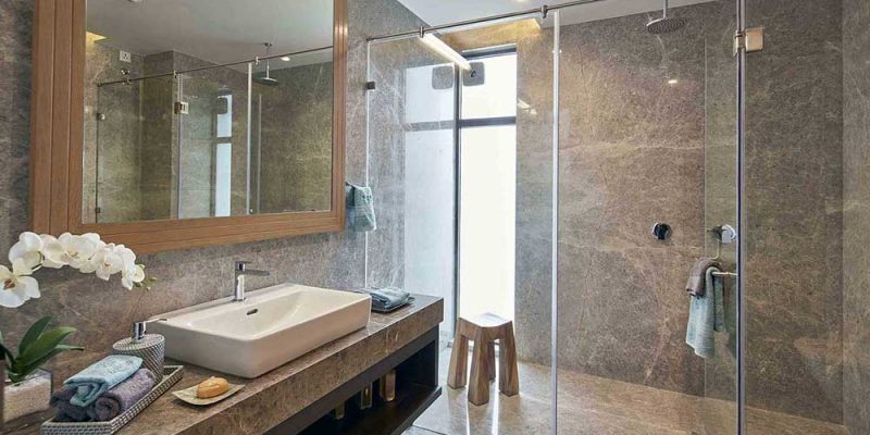Bathroom-A-Raffles-Park-Villas