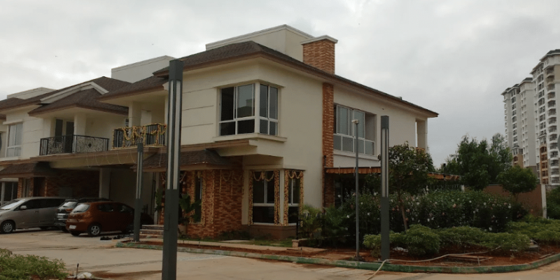 Prestige Summer Field